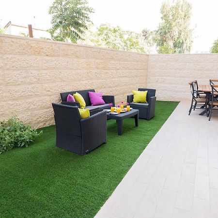 Haneviim Court Residence Jerusalem Eksteriør bilde